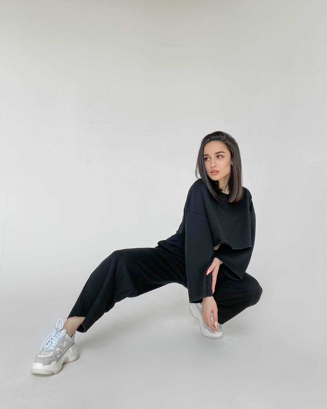 Suit WAY — Black