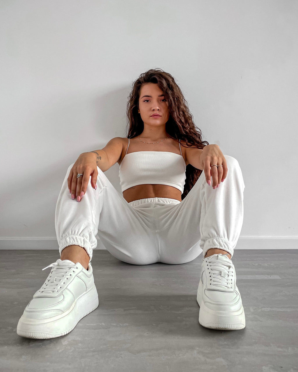 Joggers SIMPLE — Milky