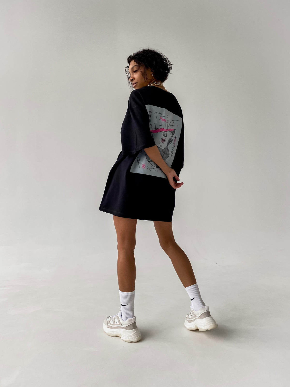 T-shirt GROOVE Black — WOOGEE