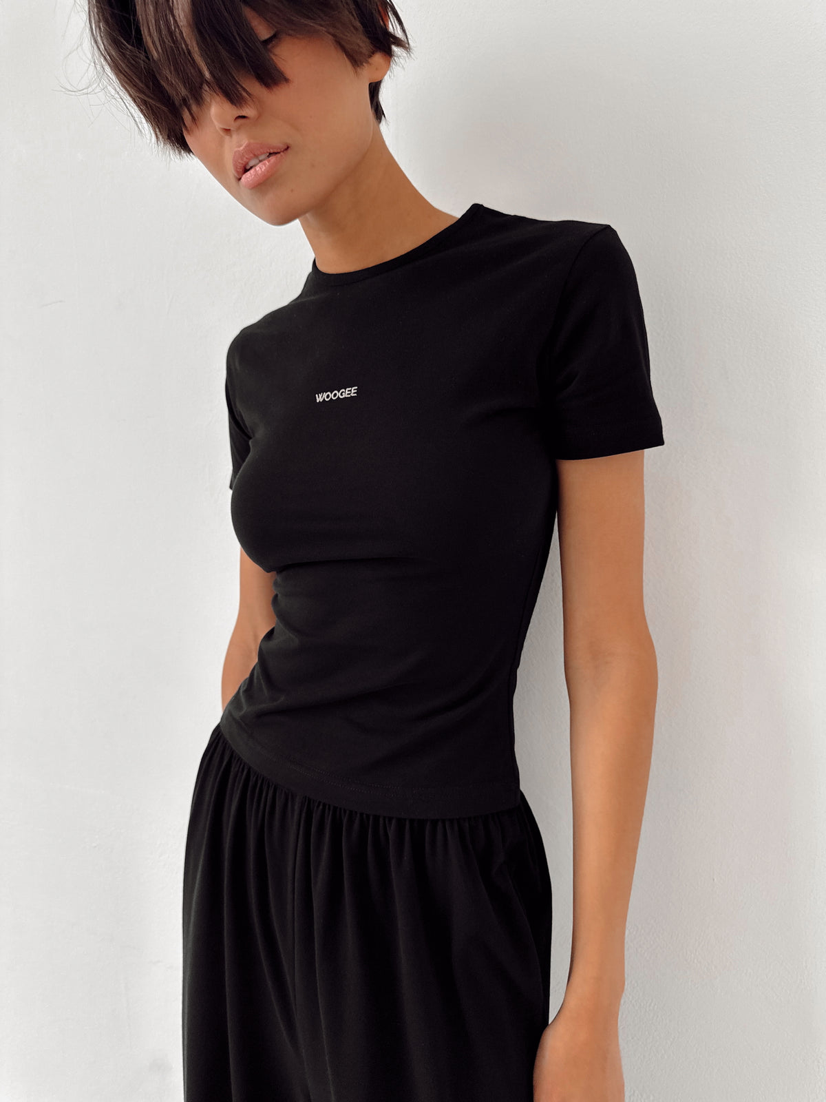 T-shirt "LOUNGE" — Black — WOOGEE