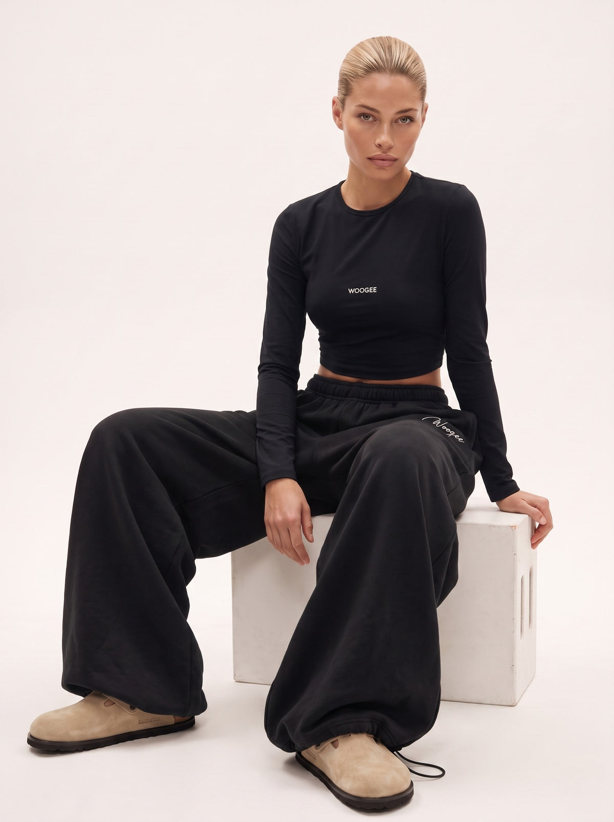 Crop Longsleeve LOUNGE — Black
