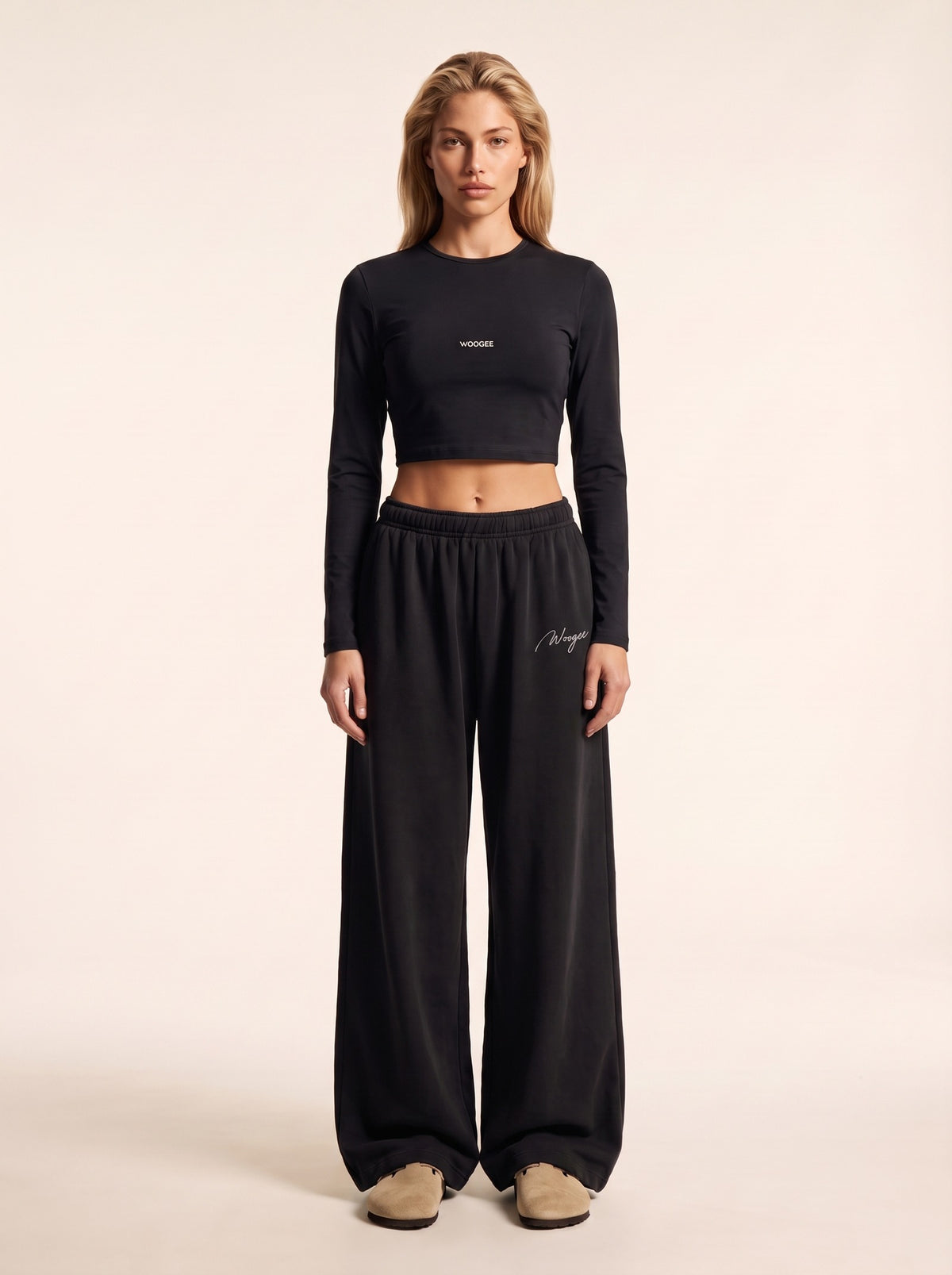 Crop Longsleeve LOUNGE — Black