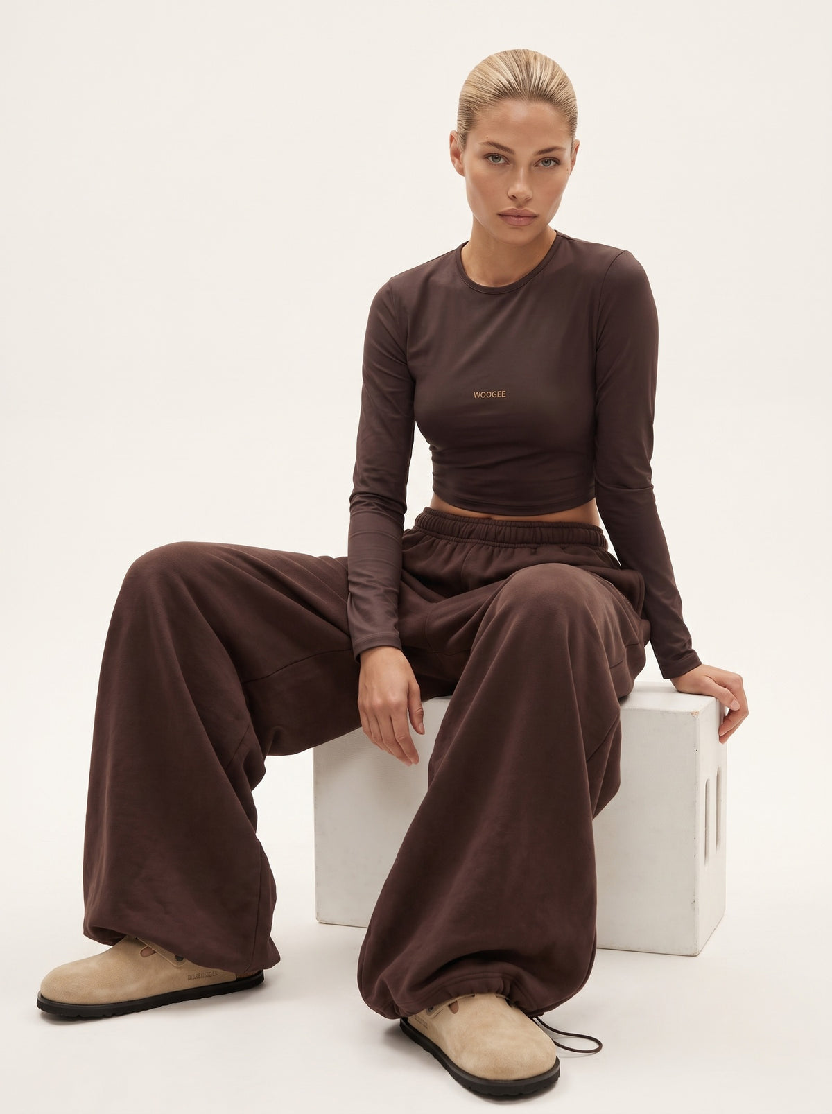 Crop Longsleeve LOUNGE — Chocolate